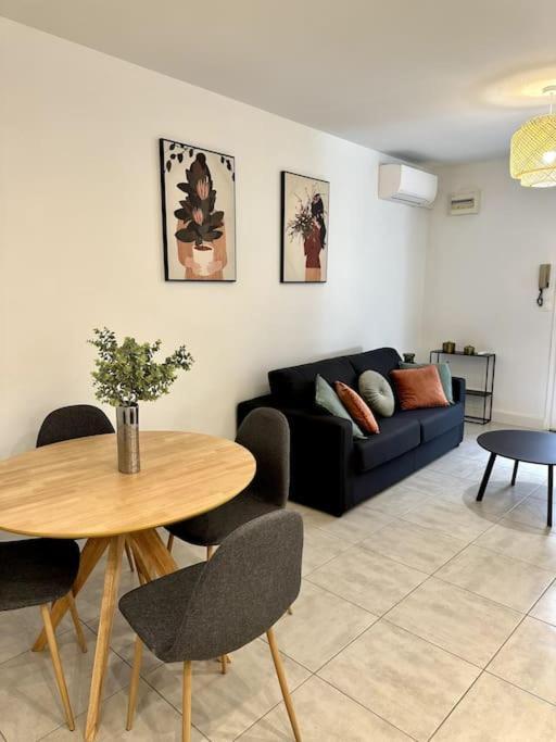 Apartamento Le Nid Douillet Nimes Exterior foto